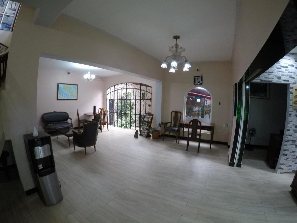 La Bergerac Boutique Hotel Сан-Хосе Экстерьер фото